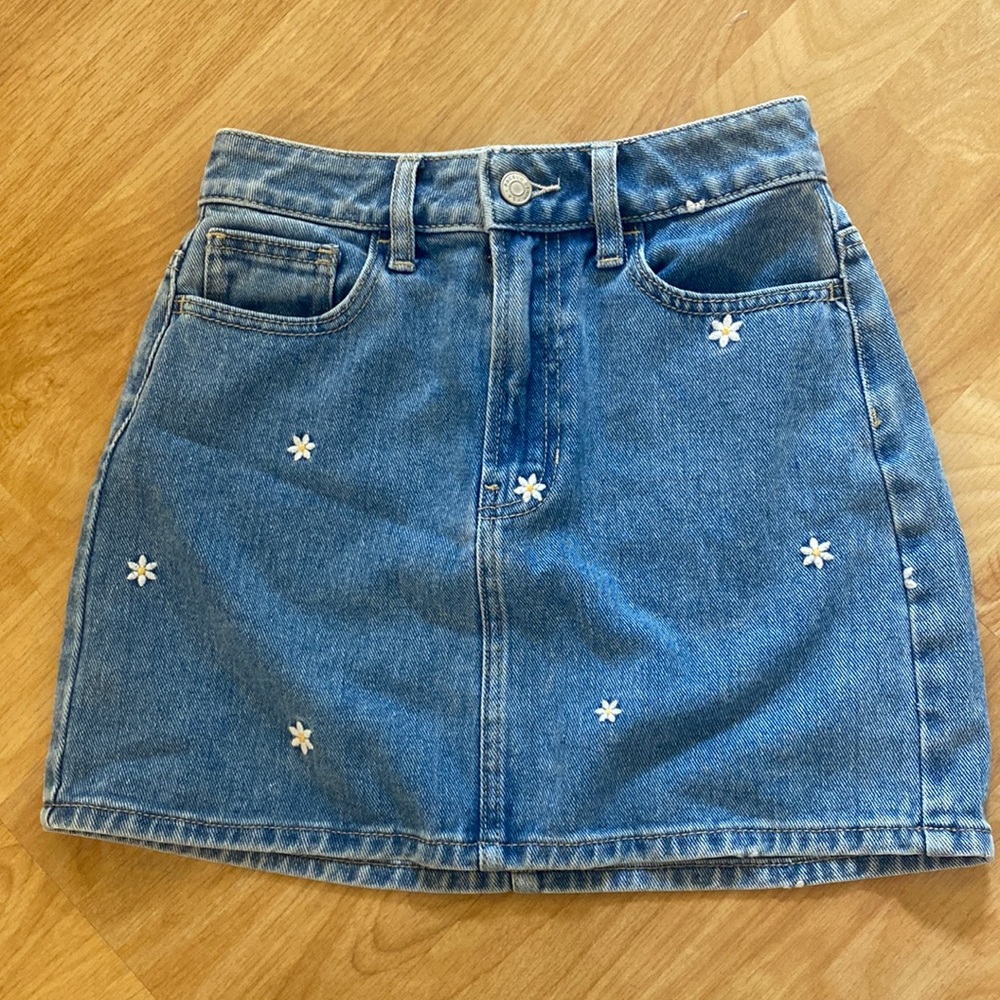 PacSun denim skirt size 23